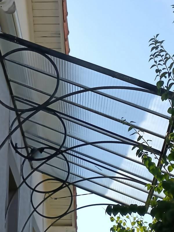 Remplacement de marquises Saint-Chamond
